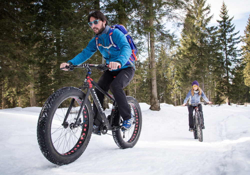 Scopri il fascino del Trentino innevato in sella a una fat bike!